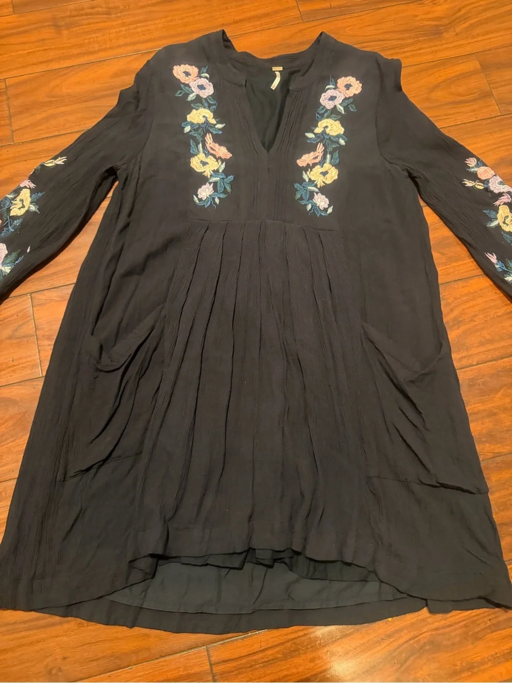 Free People Black Long Sleeve Floral Embroidered Tunic Dress